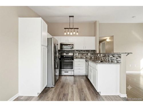 203-8427 Thunder Ridge Way, Highlands Ranch, CO, 80126-3272 | Card Image