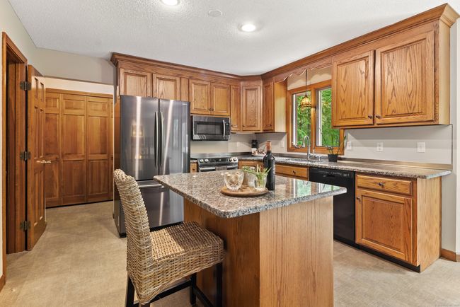 171 Charles Ln, House other with 4 bedrooms, 4 bathrooms and 2 parking in Hebron CT | Image 6