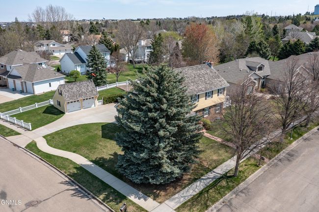 1872 Contessa Dr, House other with 4 bedrooms, 3 bathrooms and null parking in Bismarck ND | Image 4