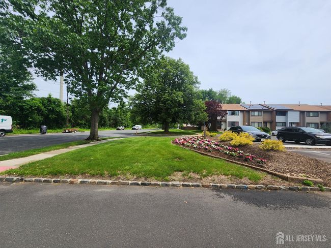 74 Probasco Rd, Townhouse with 3 bedrooms, 2 bathrooms and null parking in East Windsor NJ | Image 34