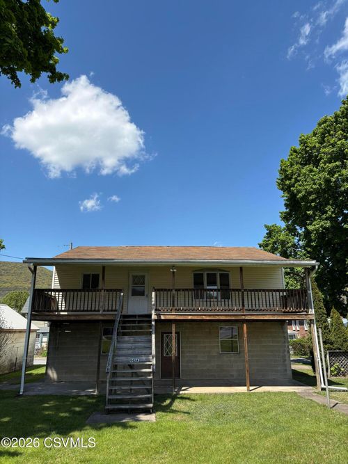 641 Main St, LYKENS, PA, 17048-1310 | Card Image