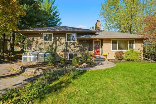 4930 Winsdale St N, Golden Valley, MN, 55422-4540 | Card Image