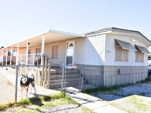 3809 Pecan Lane, Las Vegas, NV, 89115 | Card Image