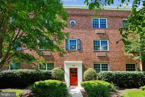 201-1702 W Abingdon Dr, ALEXANDRIA, VA, 22314-1081 | Card Image