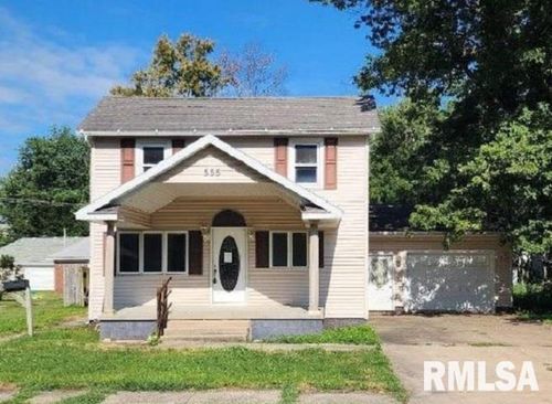 555 N Jackson St, Bushnell, IL, 61422-1247 | Card Image