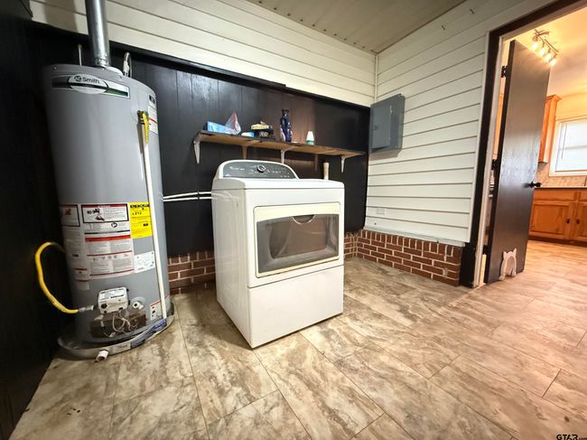 200 W Coke Rd, House other with 2 bedrooms, 1 bathrooms and null parking in Winnsboro TX | Image 20
