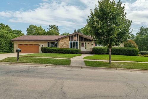 202 11th Avenue, Monroe, WI, 53566 | Card Image