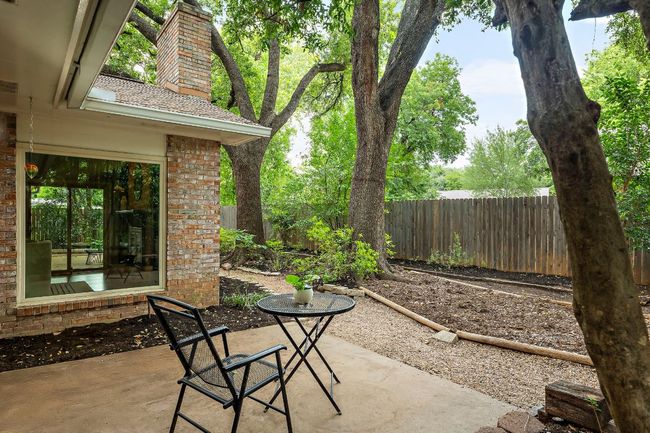 1302 Quail Park Dr, House other with 4 bedrooms, 2 bathrooms and 4 parking in Austin TX | Image 35