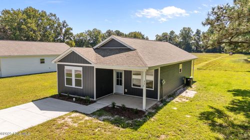 2 Mora Drive, Chocowinity, NC, 27817 | Card Image