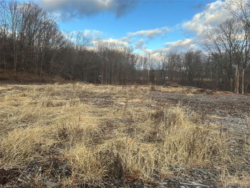 100 Ten Acre Lane (Barret), Southeast, NY, 10509 | Card Image