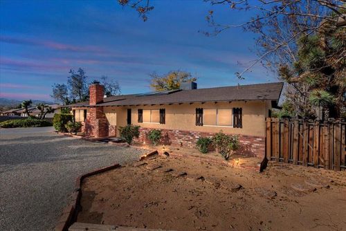 58748 Natoma Trl, Yucca Valley, CA, 92284-6050 | Card Image