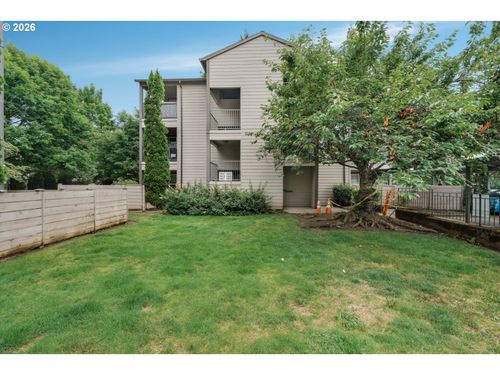 11629 Se Fuller Rd, Milwaukie, OR, 97222 | Card Image