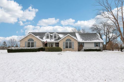 N6100 Evergreen Drive, LAFAYETTE, WI, 53121 | Card Image