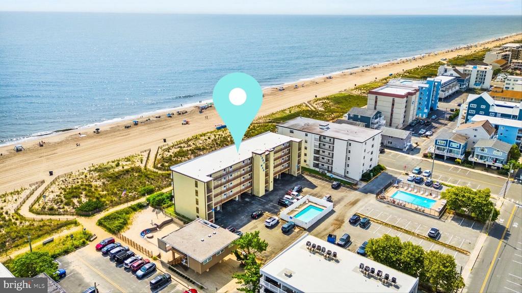 Residential in OCEAN CITY
