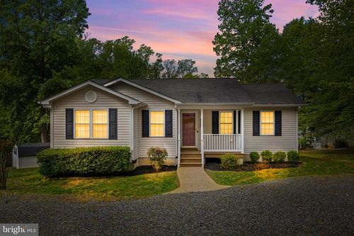 431 Wilson St, BUMPASS, VA, 23024-4723 | Card Image