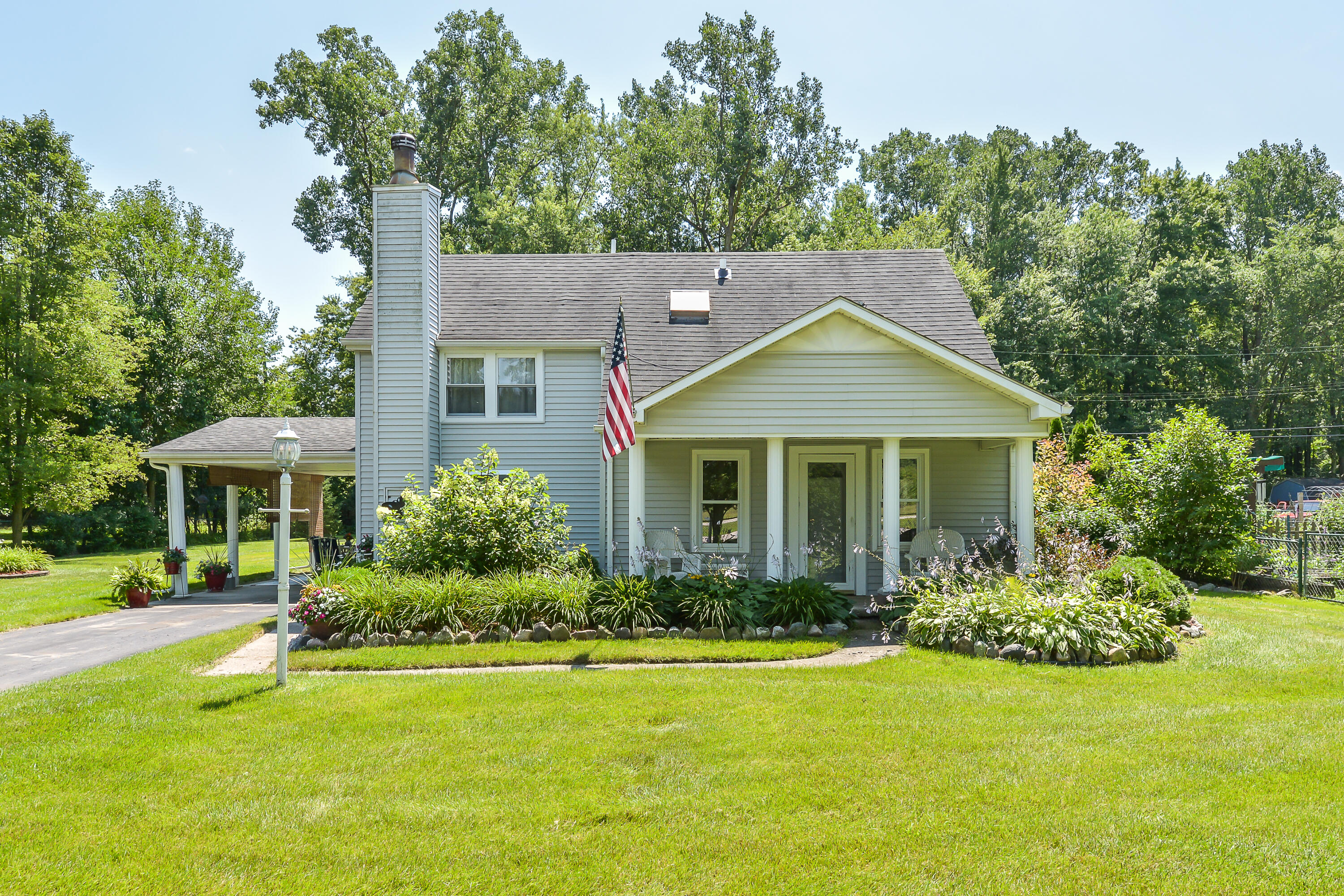 Ecorse Rd, Van Buren Township, MI 48111