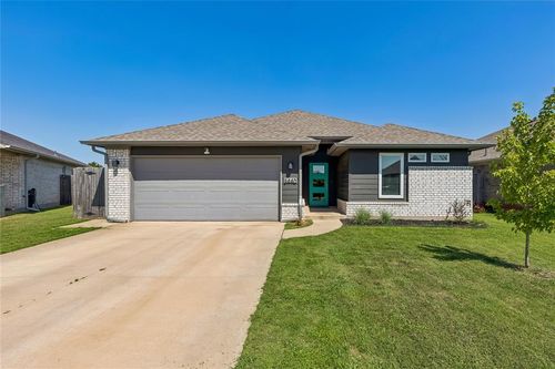 3440 Pagoda Pead Dr, Yukon, OK, 73099-3653 | Card Image