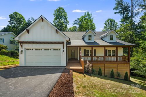 96 Sunset Ridge Dr, Etowah, NC, 28729-7754 | Card Image