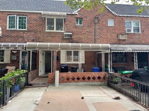 1169 81 Street E, New York, NY, 11236 | Card Image