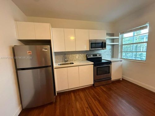 apt-6-1925 Washington Ave, Miami Beach, FL, 33139-1947 | Card Image