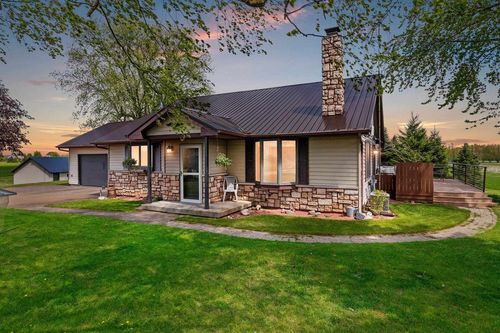 4360 Reighmoor Road, OMRO, WI, 54963 | Card Image