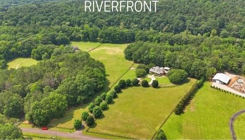 75 Rivercreek Xing, Kingston, GA, 30145-2673 | Card Image