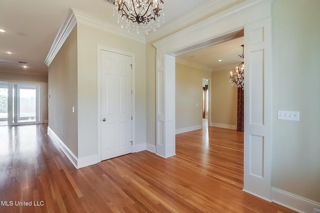 Foyer | Image 9