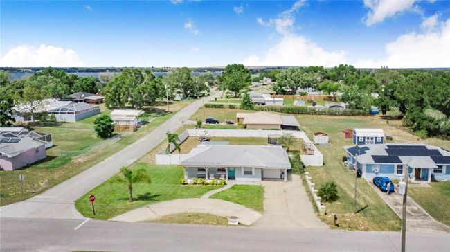 498 W 7 Th St, House other with 4 bedrooms, 2 bathrooms and null parking in FROSTPROOF FL | Image 4