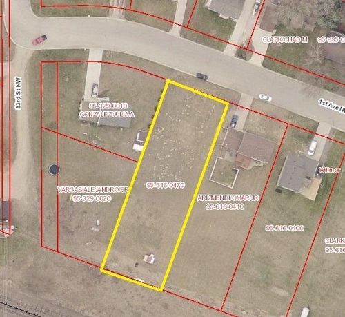 3211 1st Ave Nw, Willmar, MN, 56201-2304 | Card Image