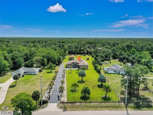 280 23rd St Sw, Naples, FL, 34117-3218 | Card Image