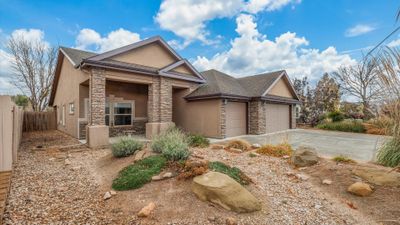 860 Doug Drive, House other with 4 bedrooms, 2 bathrooms and null parking in Fruita CO | Image 3