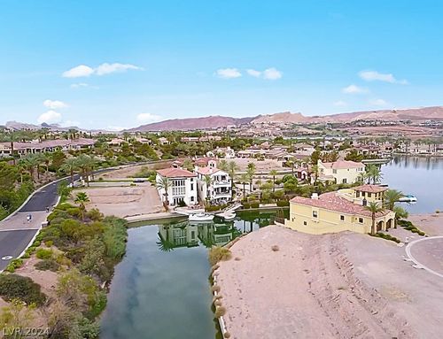 2 Via Del Garda, Henderson, NV, 89011-2217 | Card Image