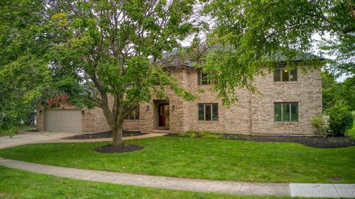 905 Merrill New Rd, Sugar Grove, IL, 60554-9209 | Card Image