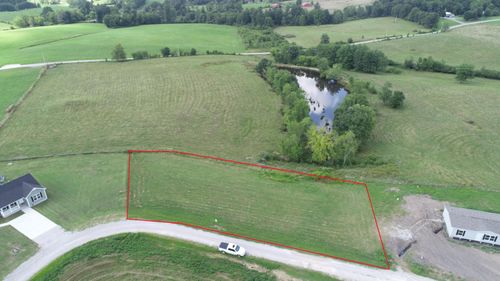 9 Turkey Loop, East Bernstadt, KY, 40729-8315 | Card Image