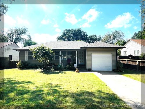 5528 Cincinnati Ave, Tulsa, OK, 74105-6706 | Card Image