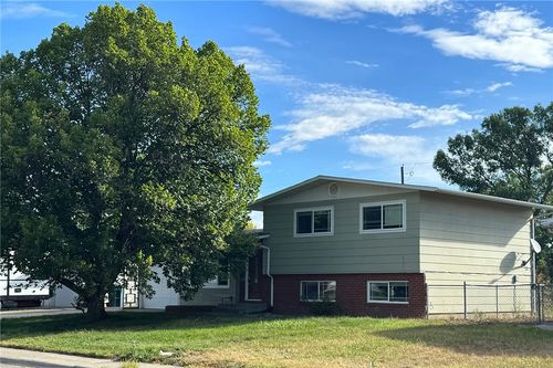 319 29th Street W, Billings, MT, 59102 | Card Image