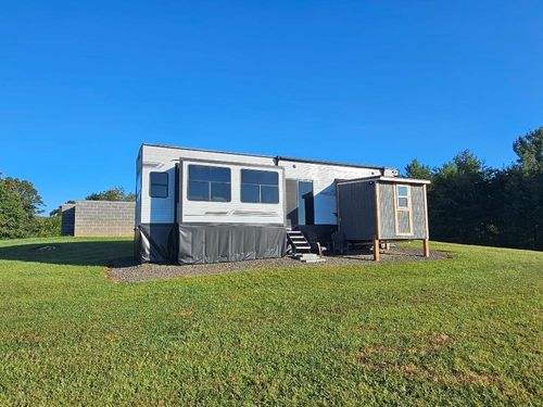 1848 Stone Ridge Rd, Austinville, VA, 24312-3589 | Card Image