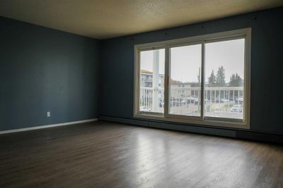 303 - 10014 Morrison St, Condo with 1 bedrooms, 1 bathrooms and 1 parking in Fort Mcmurray AB | Image 2