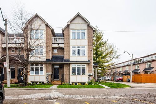 8-1 Bastedo Ave, Toronto, ON, M4C5S7 | Card Image