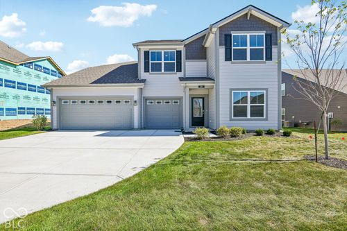 285 Sam Himsel Way, Danville, IN, 46122-7052 | Card Image