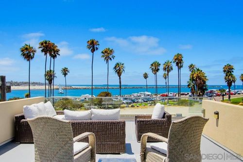 2629 31 Ocean Front Walk, San Diego, CA, 92109 | Card Image