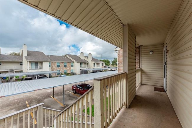 UPSTAIRS UNIT | Image 23