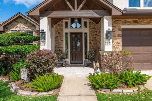 2201 Water Way, Seabrook, TX, 77586 | Card Image