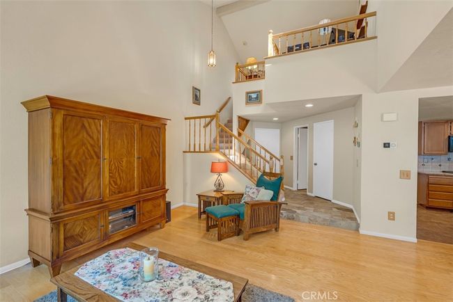 UNIT-5 - 1409 Bodega Way, Townhouse with 2 bedrooms, 3 bathrooms and 2 parking in Diamond Bar CA | Image 8