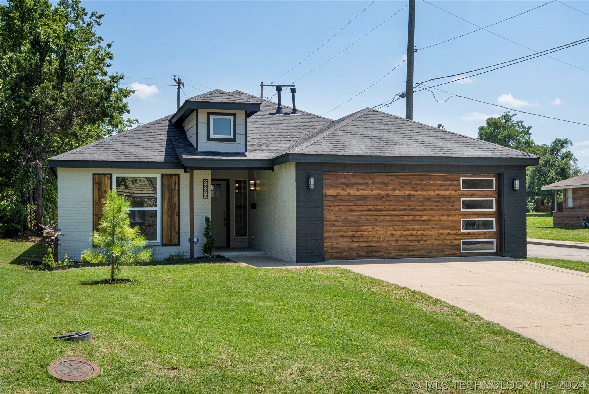 2nd St, Tulsa, OK 74104