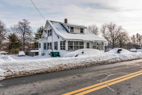 10 Millville St, Salem, NH, 03079-2646 | Card Image