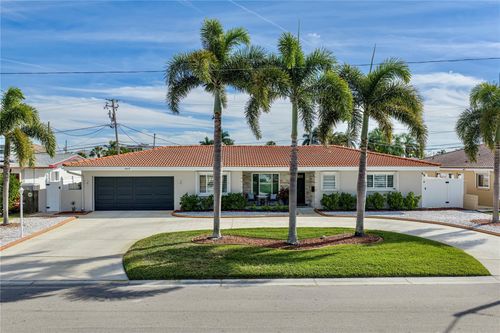 6619 Blue Heron Dr S, SAINT PETERSBURG, FL, 33707-3801 | Card Image