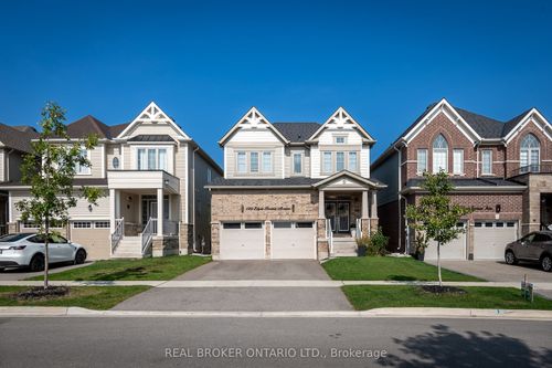 {{alt}} | Card Image