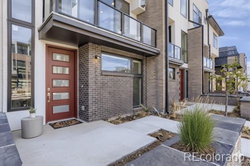 6820 E Lowry Blvd, Denver, CO, 80230-6739 | Card Image