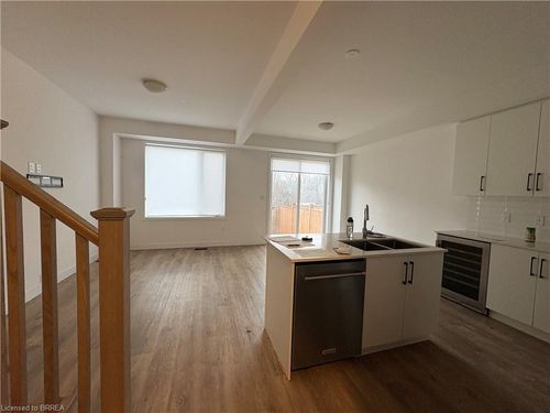 15-166 Mount Albion Rd, Hamilton, ON, L8K5S8 | Card Image